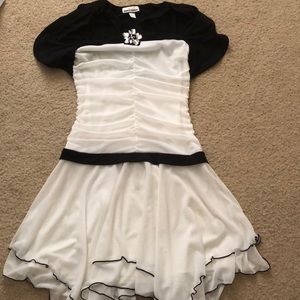 White dress in great condition
